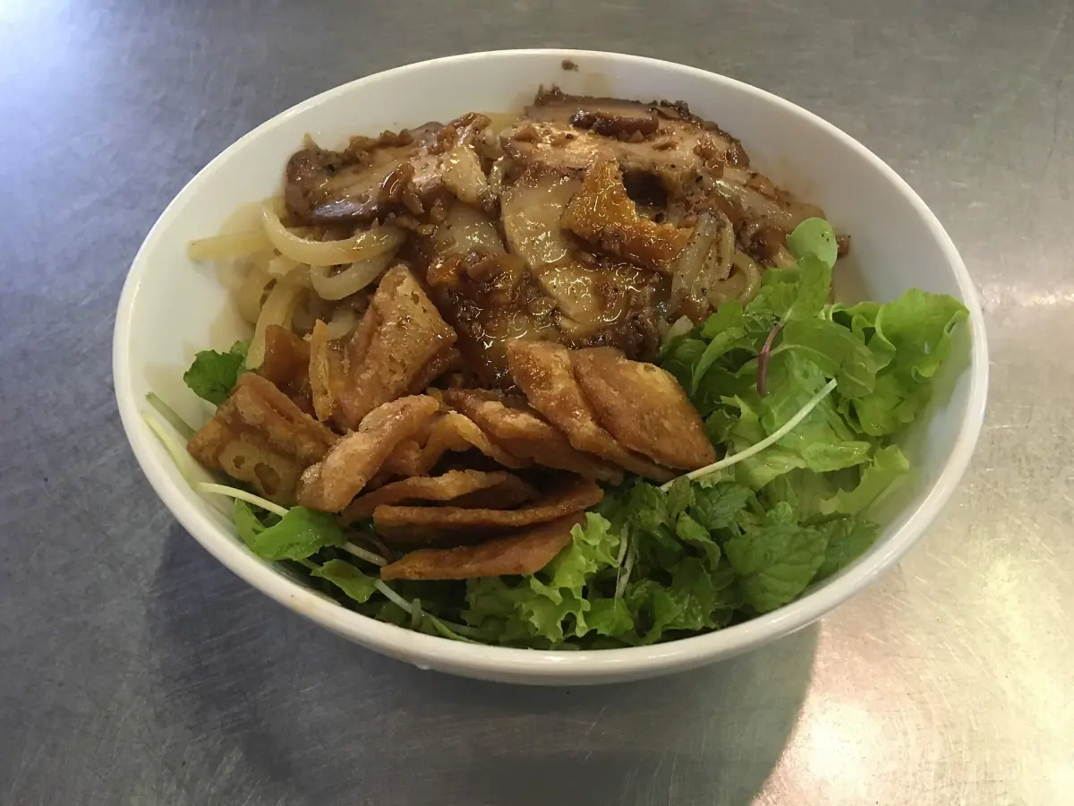 A bowl of cao lau noodles